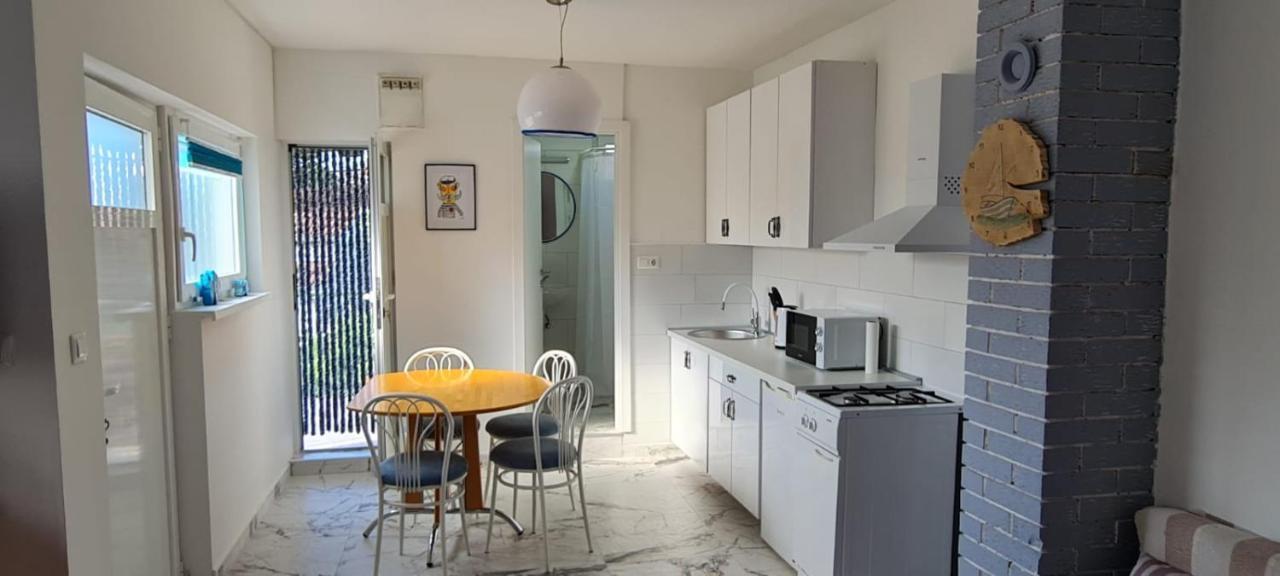 Apartmani Centar Seline Paklenica Экстерьер фото